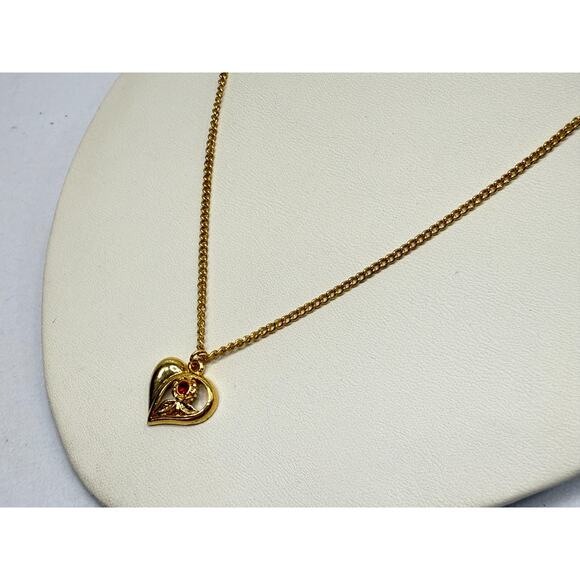 Vintage Necklace Pendant Red Rhinestone Gold Tone Heart Flower 18 in curb chain - Picture 7 of 11